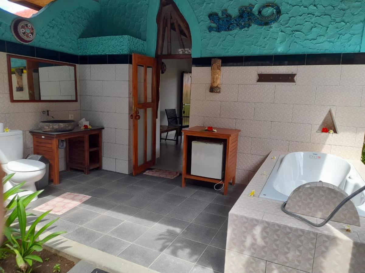 1000 Dream Bungalow Ловіна Екстер'єр фото